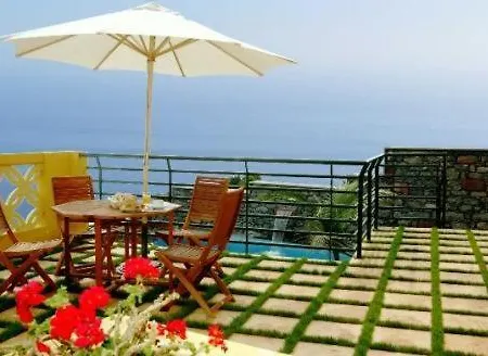 Feriegård Colina Da Faja