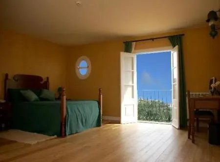 Colina Da Faja * Fajã da Ovelha